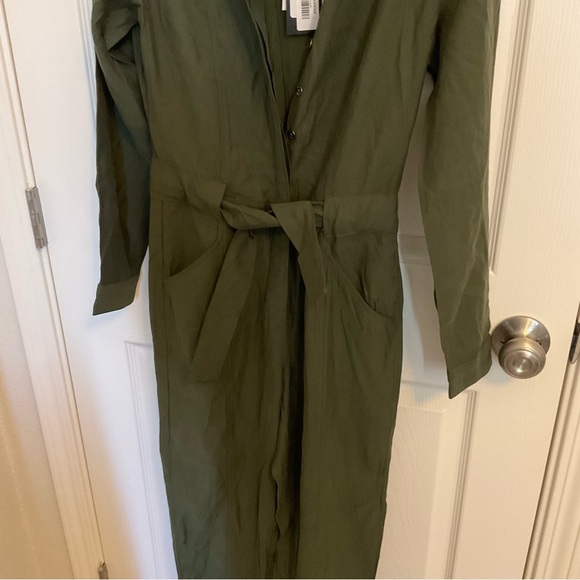 Guess TIE-BELT JUMPSUIT size X-small - Picture 5 of 13